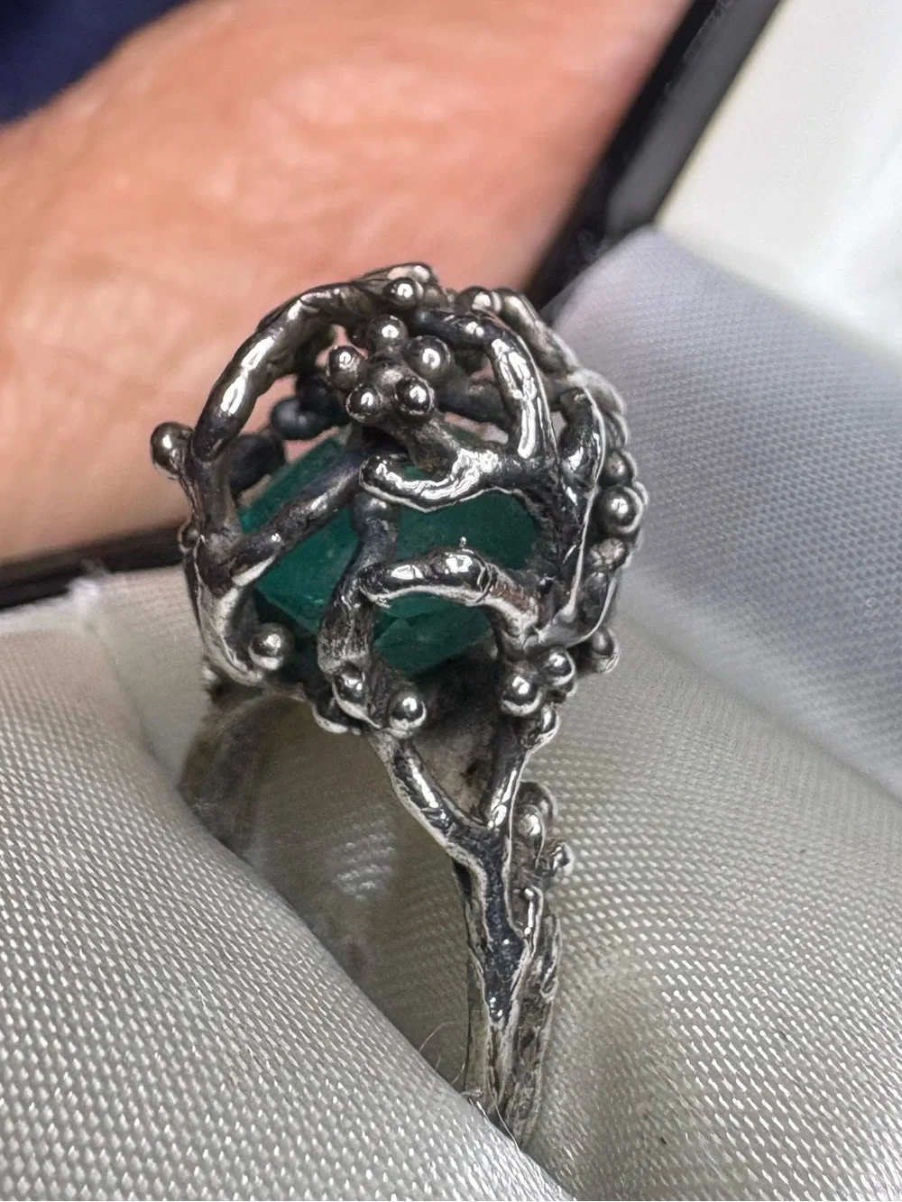 Ring Artisan Sterling Silver Cage Gorgeous Kashmir Emerald Gemstone